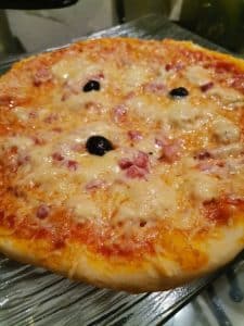 découvrez comment congeler votre pâte à pizza pour préserver sa fraîcheur et sa texture. suivez nos conseils simples et pratiques pour préparer vos soirées pizzas sans stress !