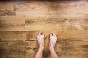 Doigts de pieds engourdis : causes et solutions pour un confort retrouvé